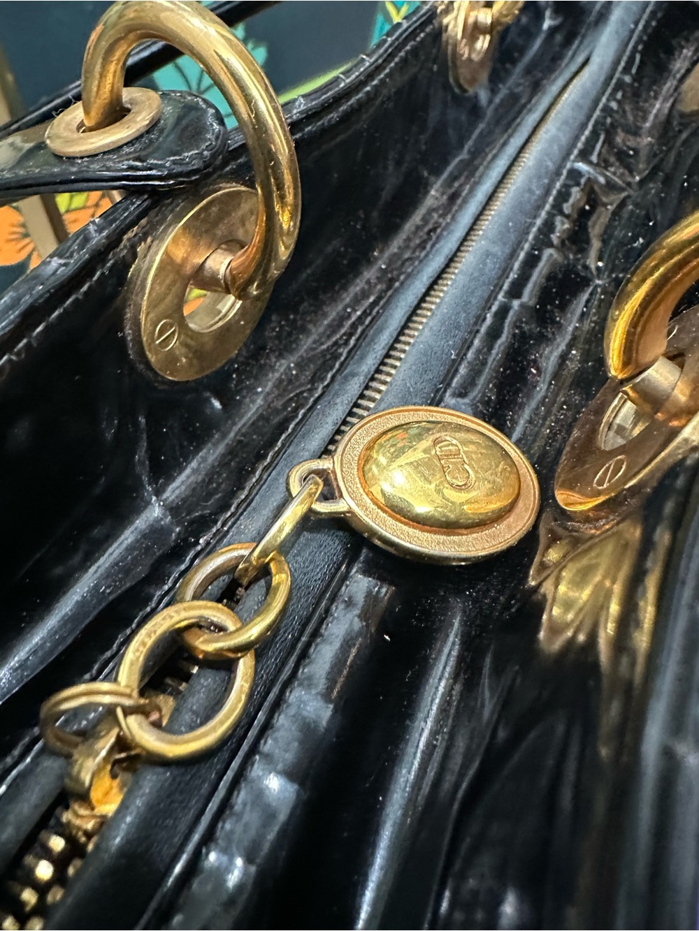 Christian Dior Med Lady Dior Black Patent Cannage Quilted Leather Gold Hardware - Picture 11 of 17